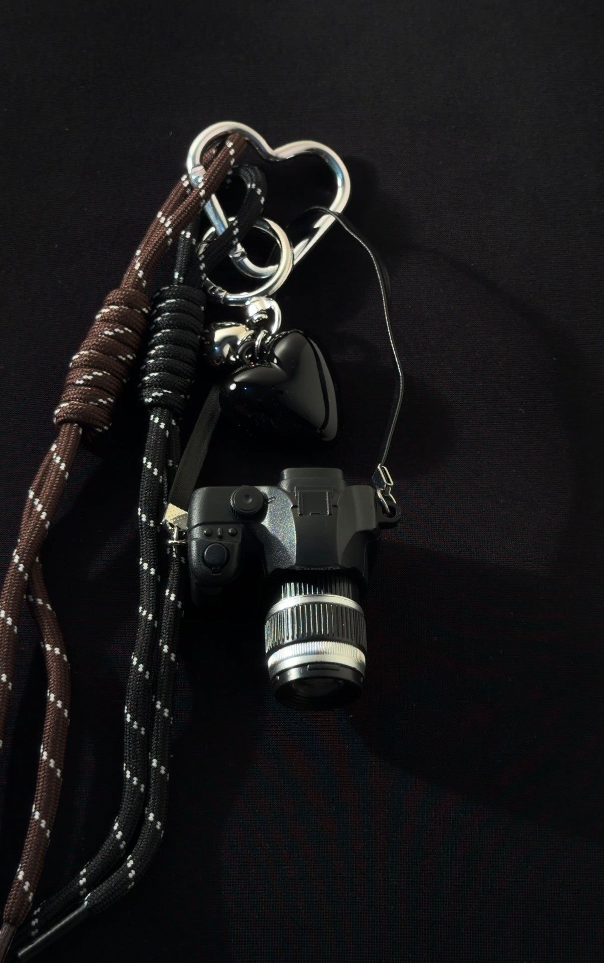 CAMERA CHARM