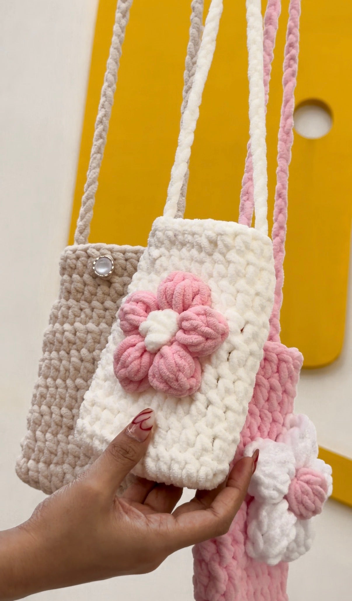 CROCHET PHONE SLING